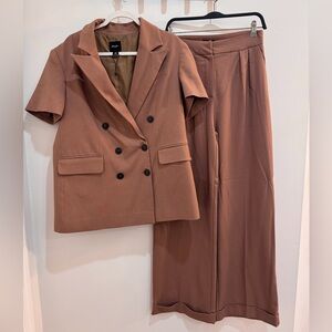 brown short sleeve suit set